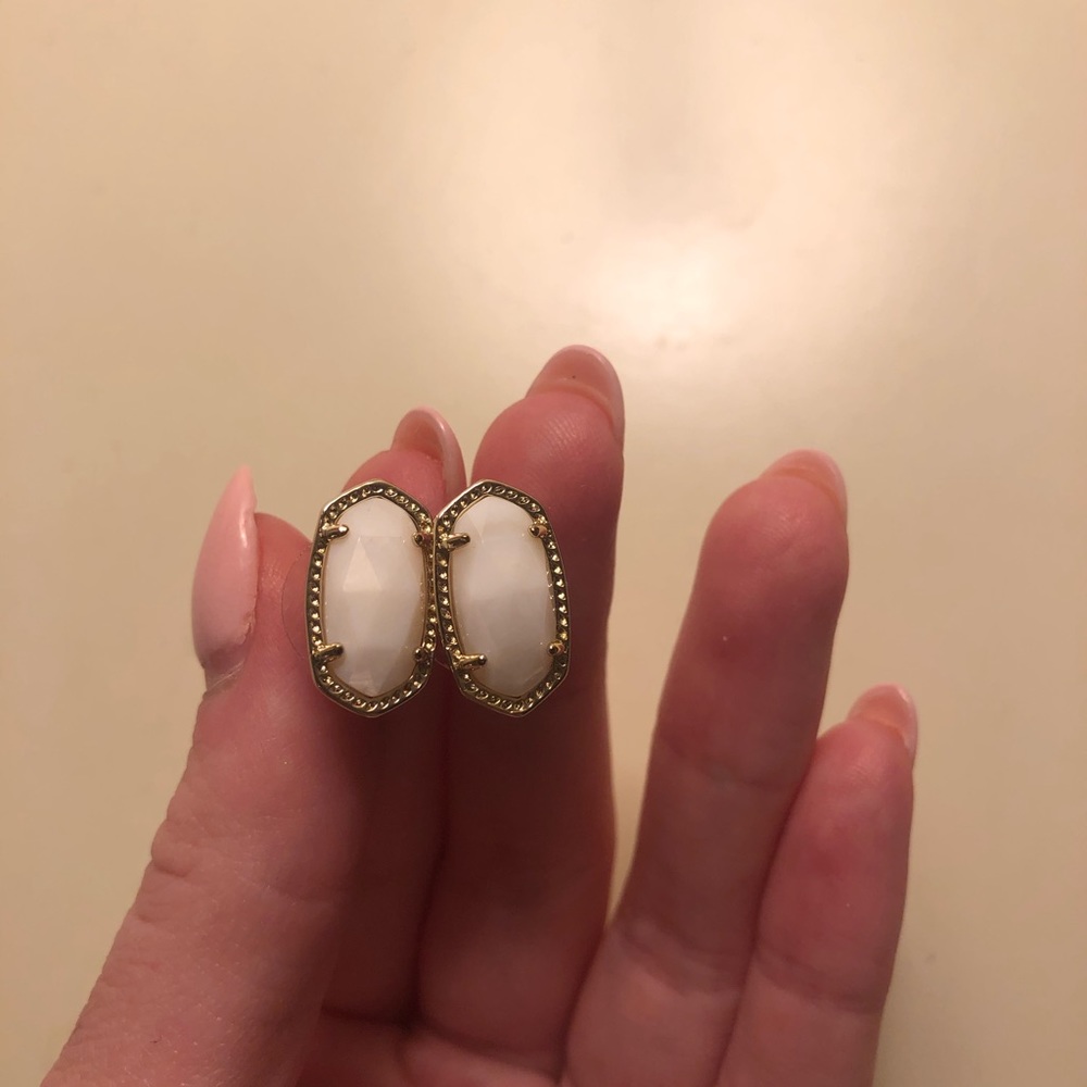 Kendra Scott Pendant earrings